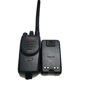 Motorola BPR40 BPR 40 150-174 MHz VHF 8 Channel Radio AAH84KDS8AA1AN w/ battery