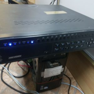Hikvision DS7308HFI-ST-2TB Standalone DVR