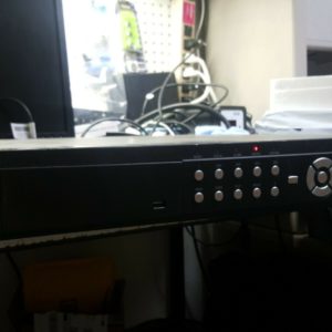 Hikvision DS-7308HI-S Digital Video Recorder 2 TB