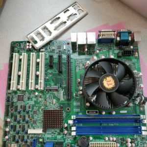 JETWAY NAF92-Q67, LGA 1155 i5- 2400  3.10GHz Motherboard Combo
