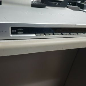 Belkin Omniview Enterprise quad-bus series 2x8 KVM switch F1DE208C no power