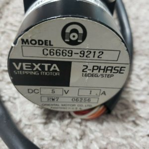 Vexta C6669-9212 2-Phase Stepping Motor 1.8DEG/STEP 5V DC 1A S07 10172 Stepper