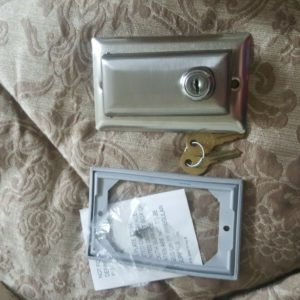 DA-LITE 40962 LCK SWITCH CVR PLATE 115V