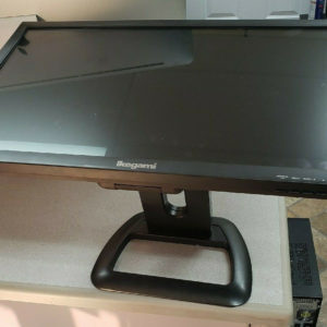 Ikegami ULE-217 21.5-inch Native HD LCD Monitor